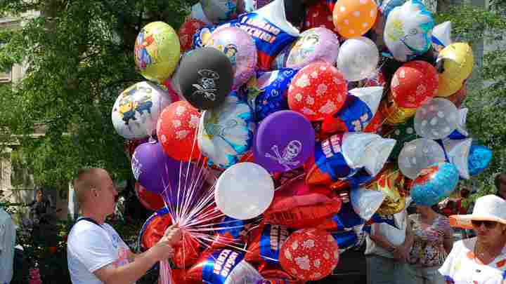 Повітряні кульки – яскраве доповнення свята!